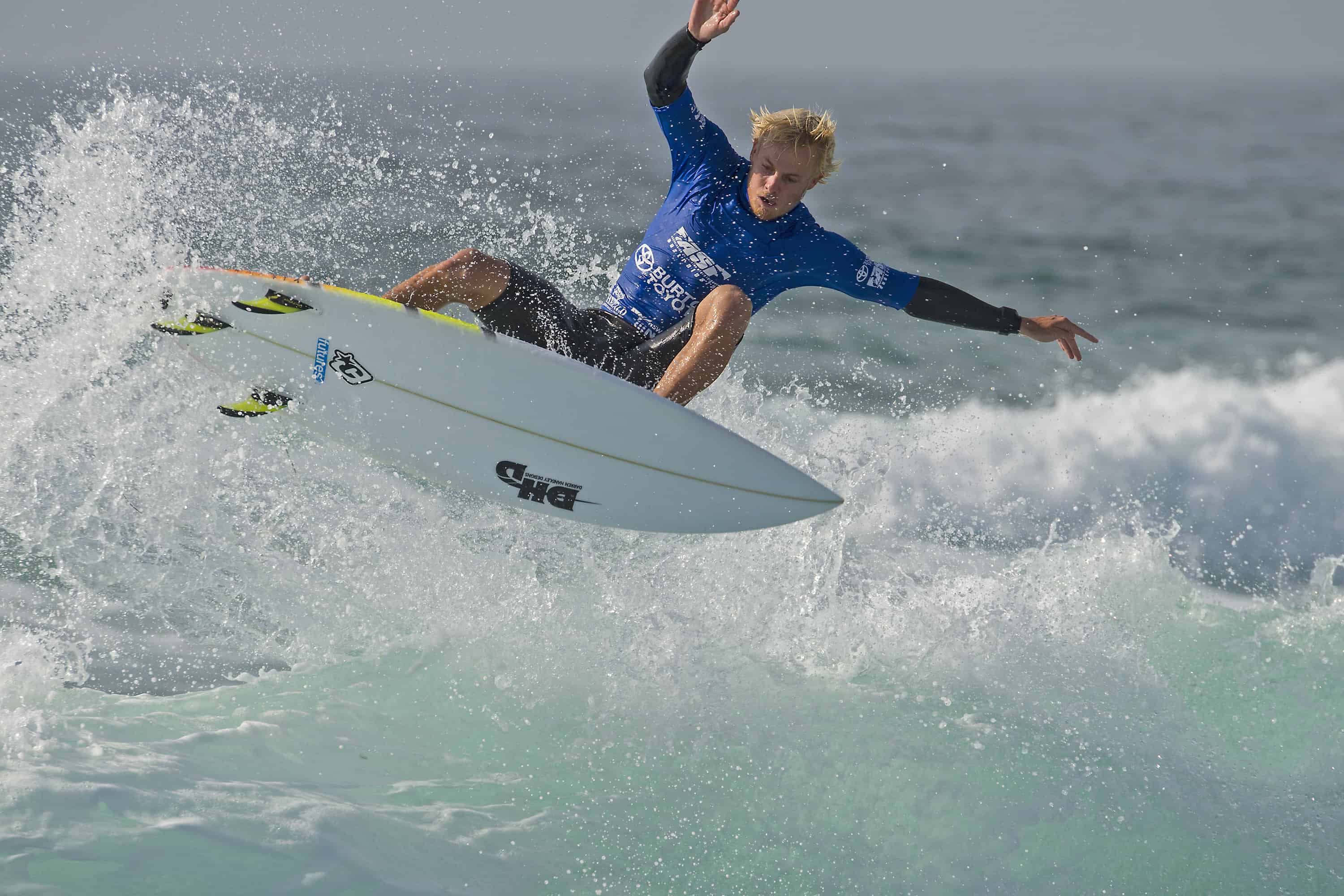Garrett Parkes (ByronBay/AUS) winning Round 2 Heat 22 at the Newcastle Surfest -
